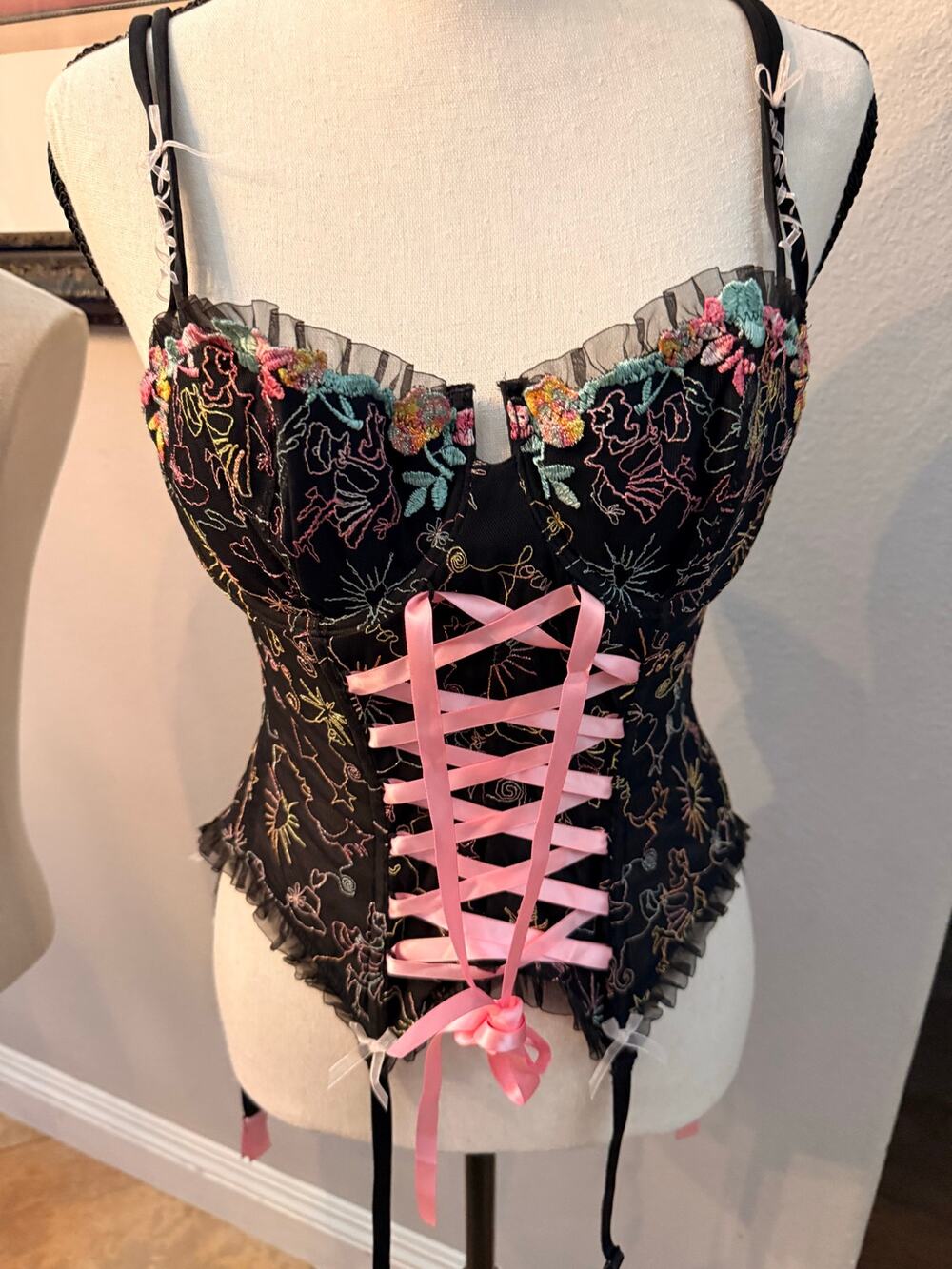 Vintage Victoria’s Secret Chantal Thomas’s Bustier Corset 2004 NWT